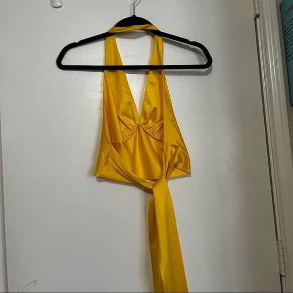 Crop top - Picture 3 of 4